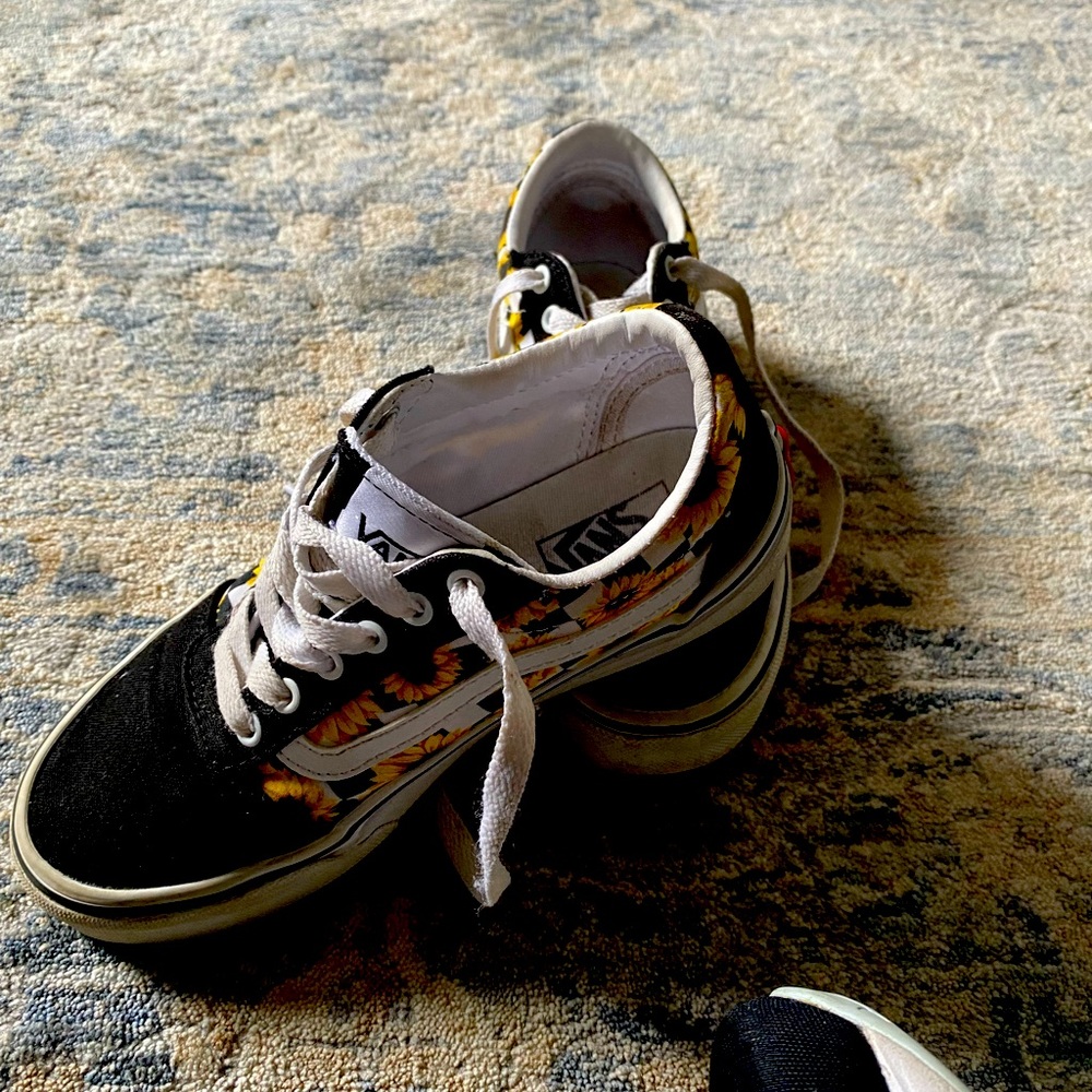 Vans girls sneakers